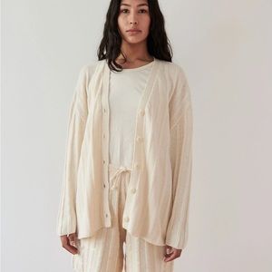 Sold // Wol Hide Wide Rib Cardigan in Ecru